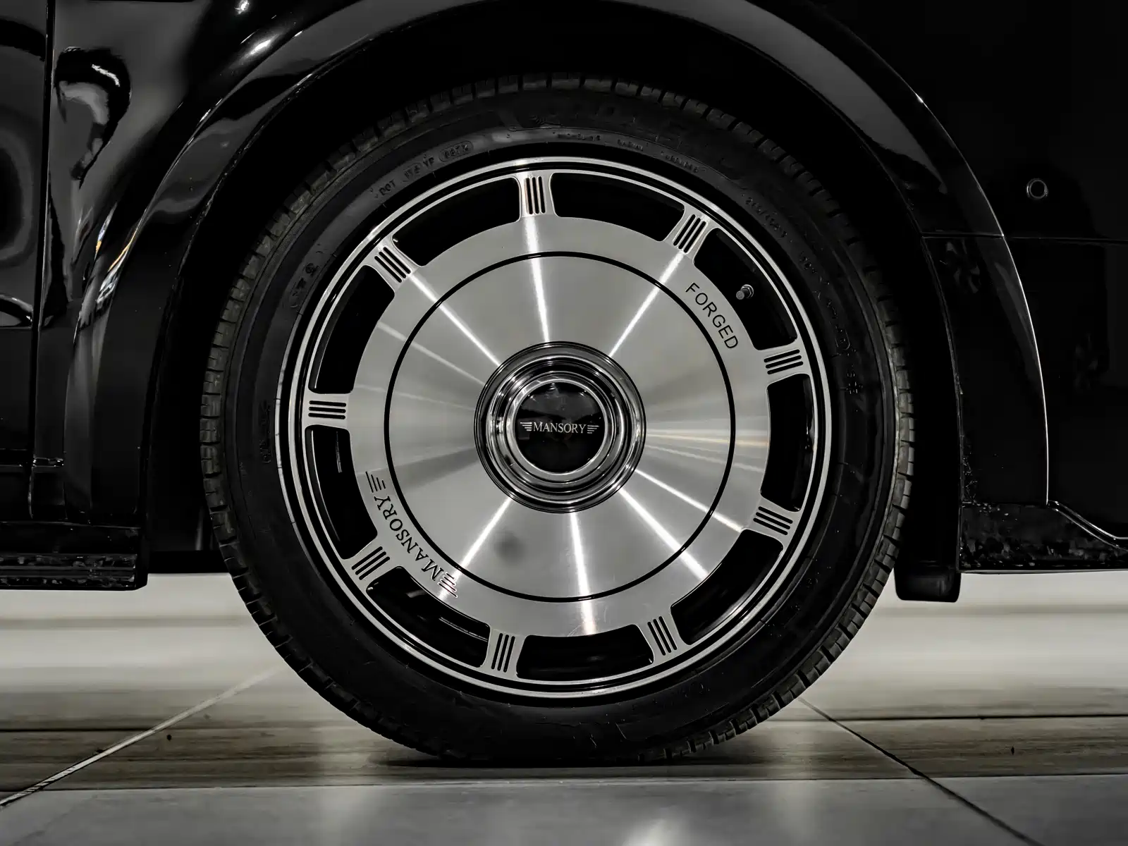 Фото 8 - Mansory V-Class