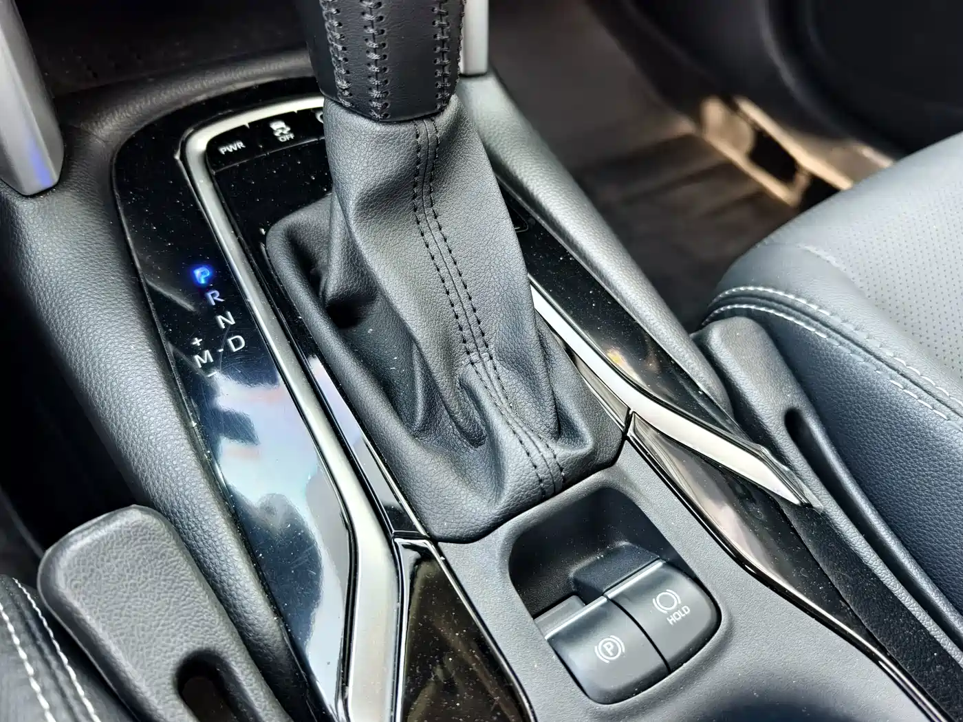 Toyota Frontlander 2025 2024 2.0L CVT Elite Plus Edition