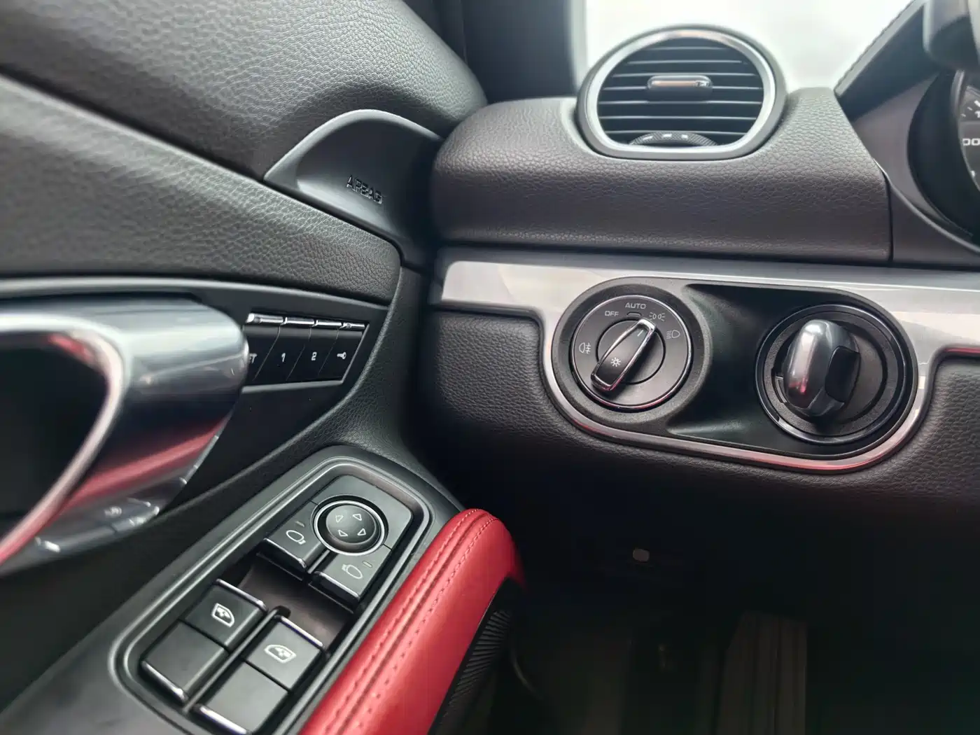 Porsche 718 2018 Boxster 2.0T фото 13