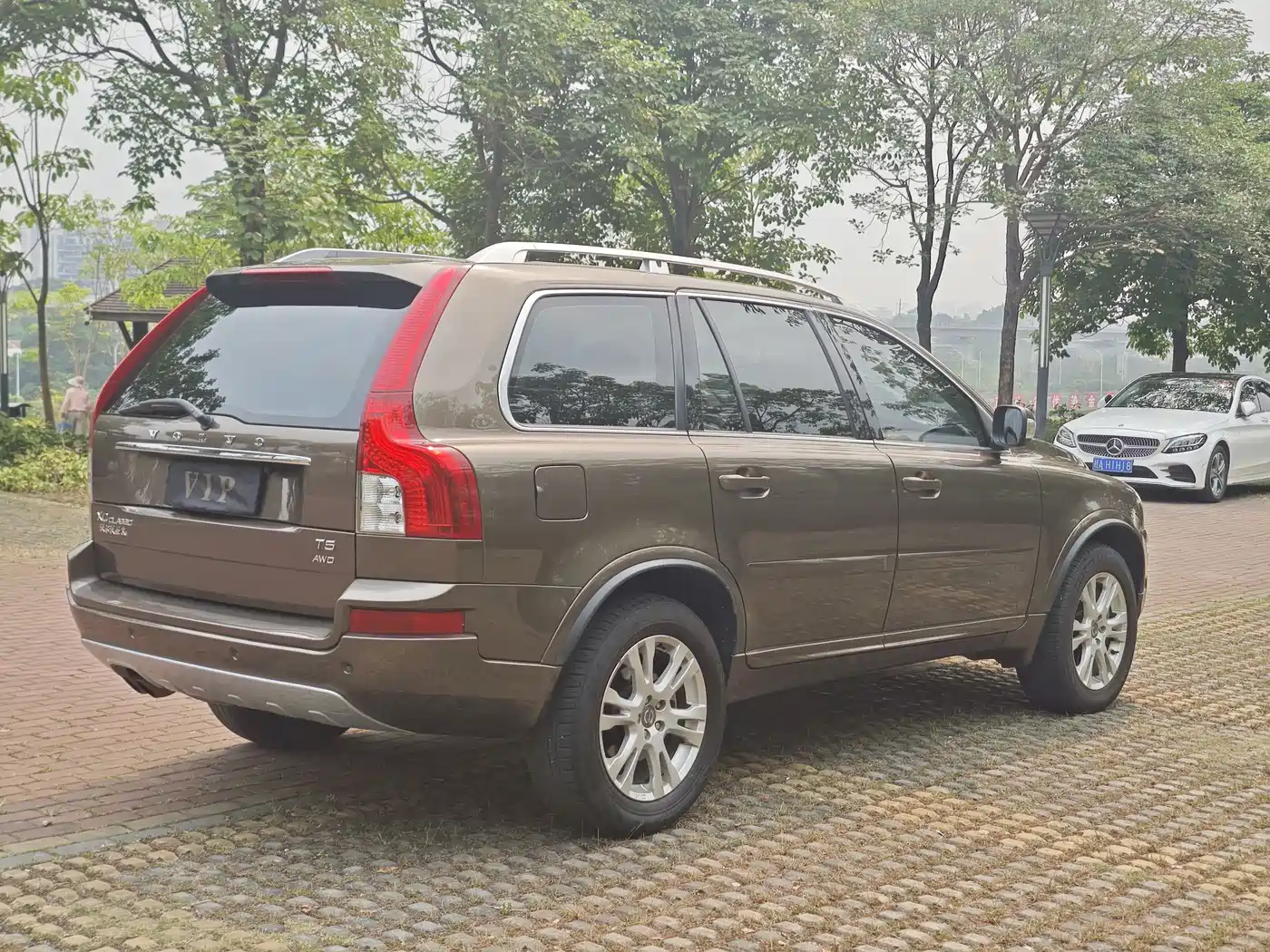 Volvo XC Classic 2015 2014 T5 Luxury Edition