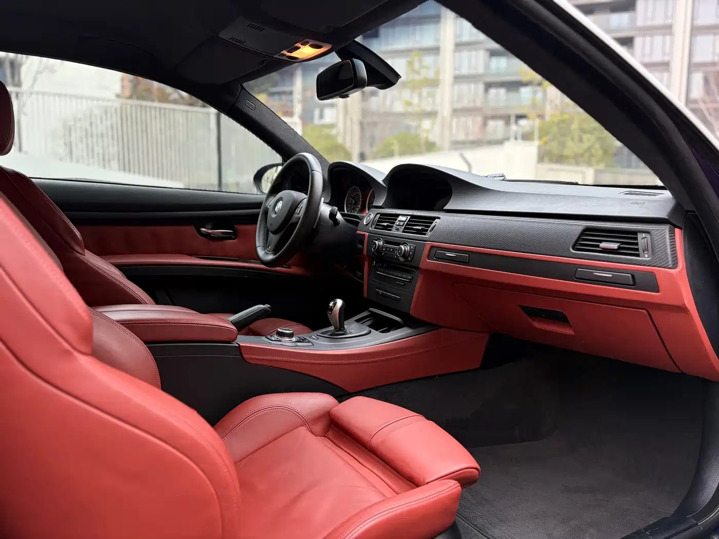 BMW M3 2011 M3 Coupe Carbon Fiber Roof Edition фото 10