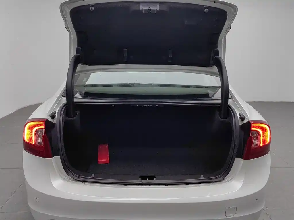 Volvo S60 2014 2015 S60L 2.0T Smart Vision