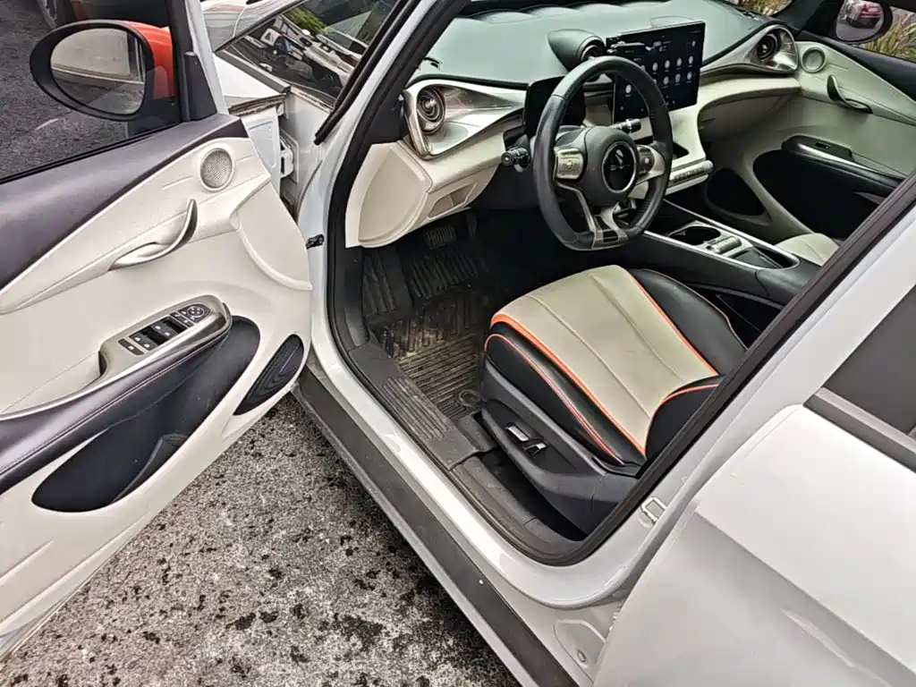 BYD Dolphin 2021 2021 Model 405km Fashion Edition
