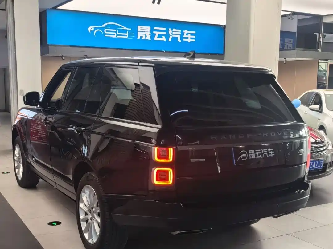 Land Rover Range Rover 2019 3.0 SCV6 Heritage Edition фото 6