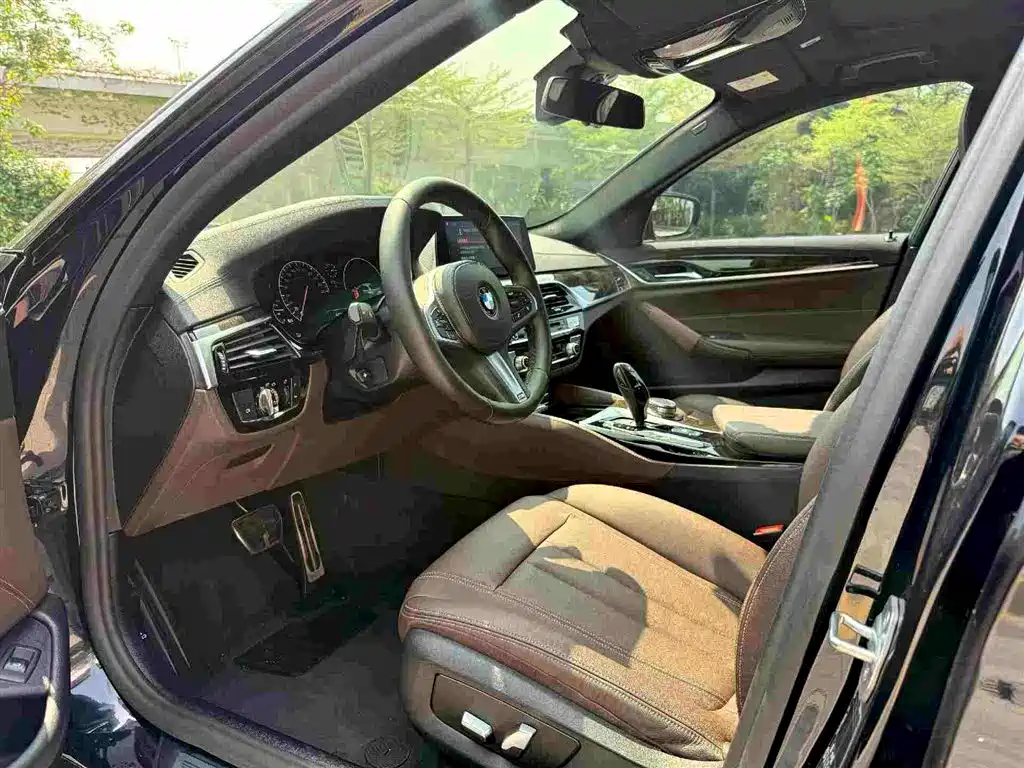 BMW 5 Series 2019 Facelift 525Li M Sport Package фото 4