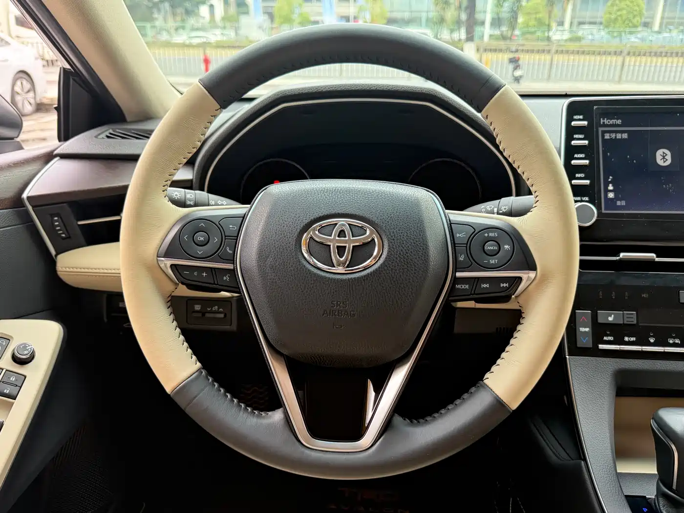 Toyota Avalon 2019 2.5L Touring Premium (China V) фото 9