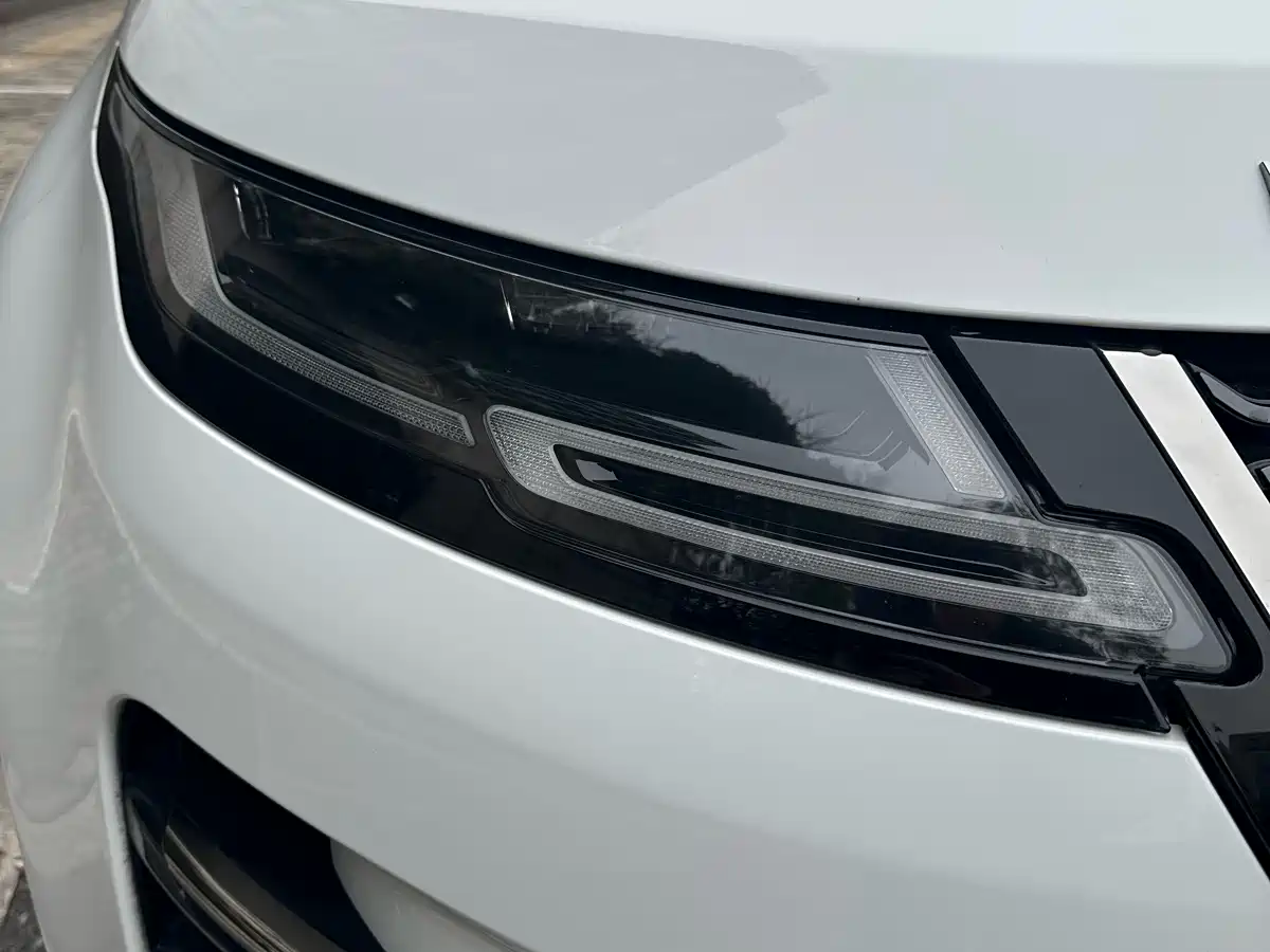 LAND ROVER RANGE ROVER AURORA NEW ENERGY