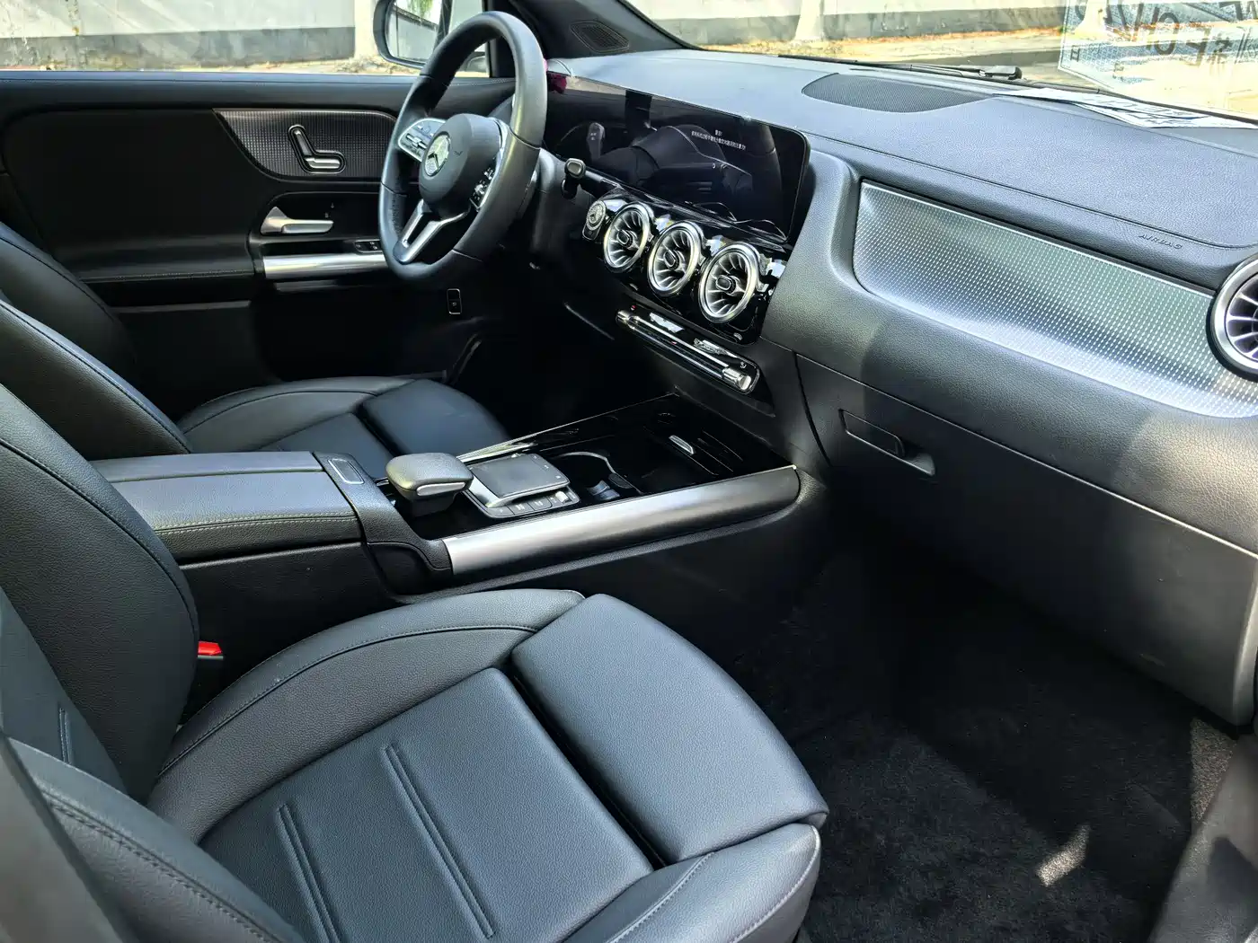 Mercedes-Benz GLA 2023 2023 GLA 220