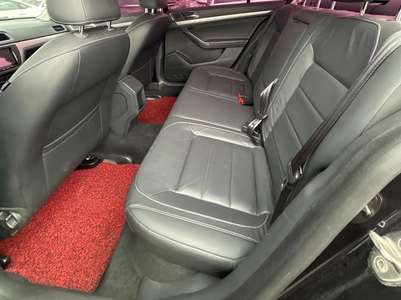 Volkswagen Lavida 2015 1.6L Automatic Trend Edition фото 11
