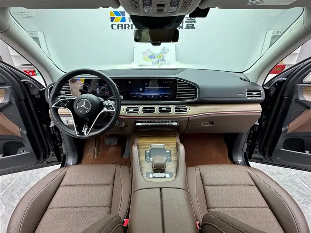 Mercedes-Benz GLE 2024 GLE 450 4MATIC Fashion фото 8