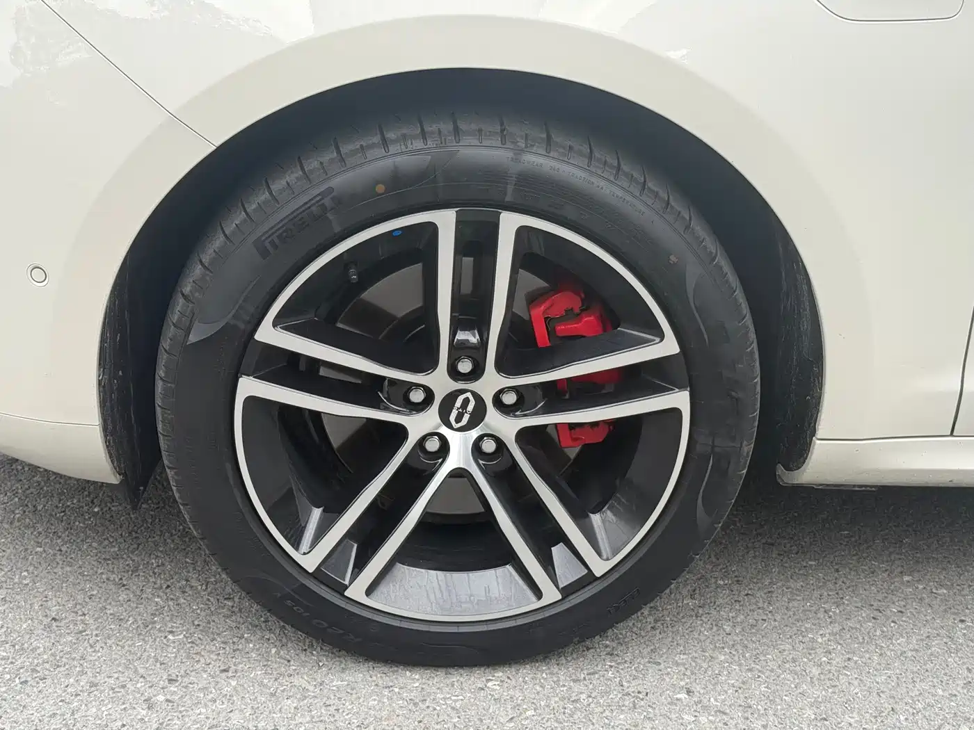 AITO Wenjie AITO M5 2025 Pure Electric Ultra RWD фото 29
