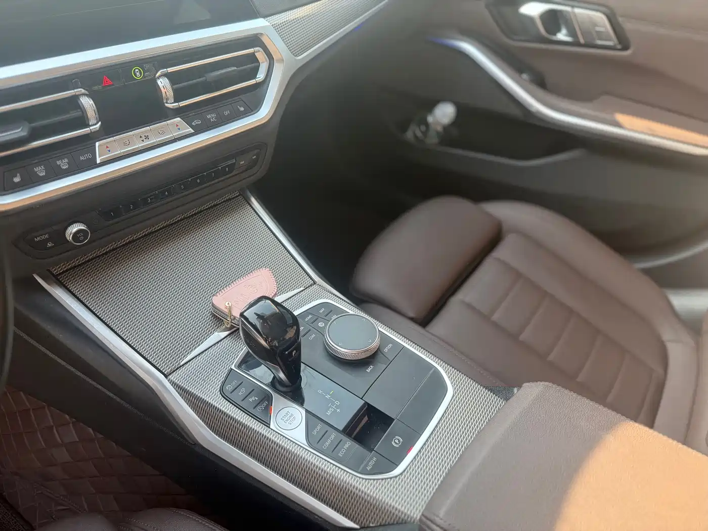 BMW 3 Series 2020 325Li M Sport Black Night Package фото 8