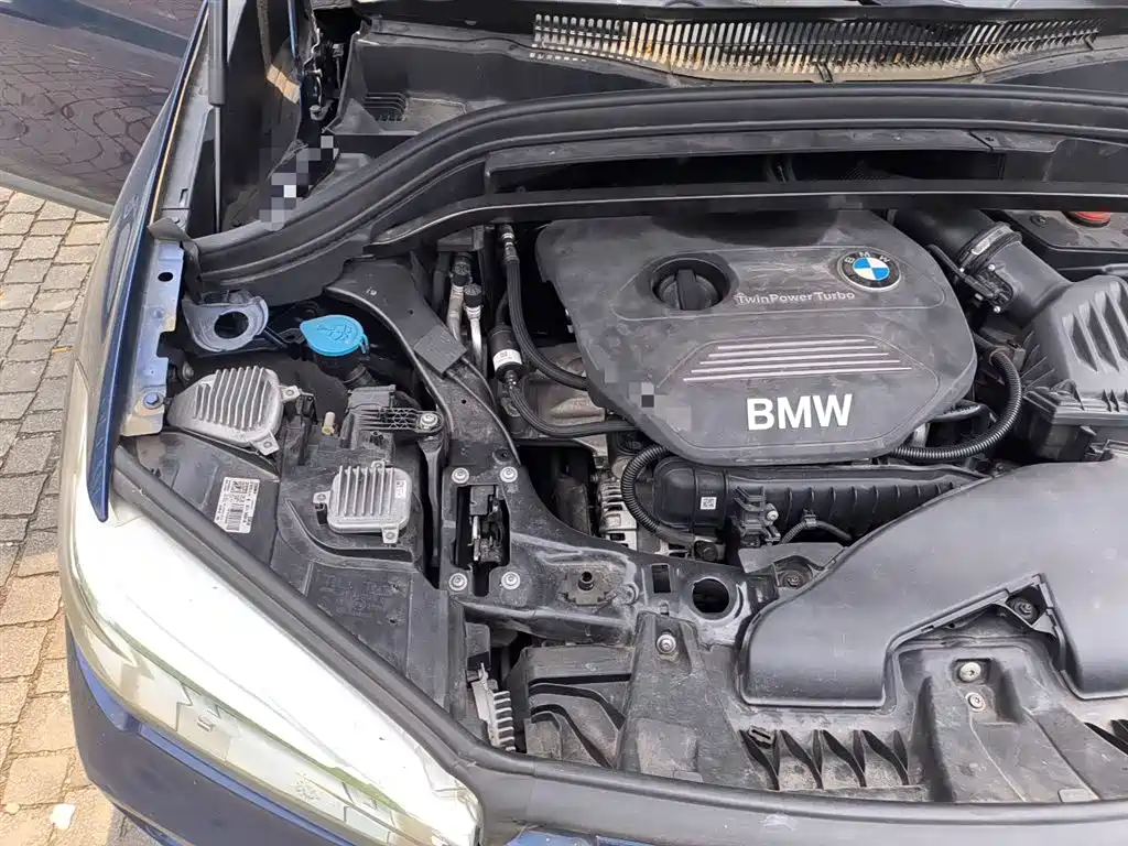 BMW X1 2019 sDrive18Li Premium Model фото 21