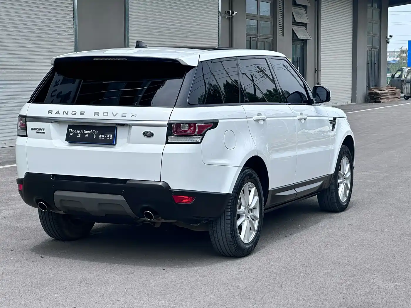 Land Rover Range Rover Sport 2017 3.0 SC V6 SE фото 9
