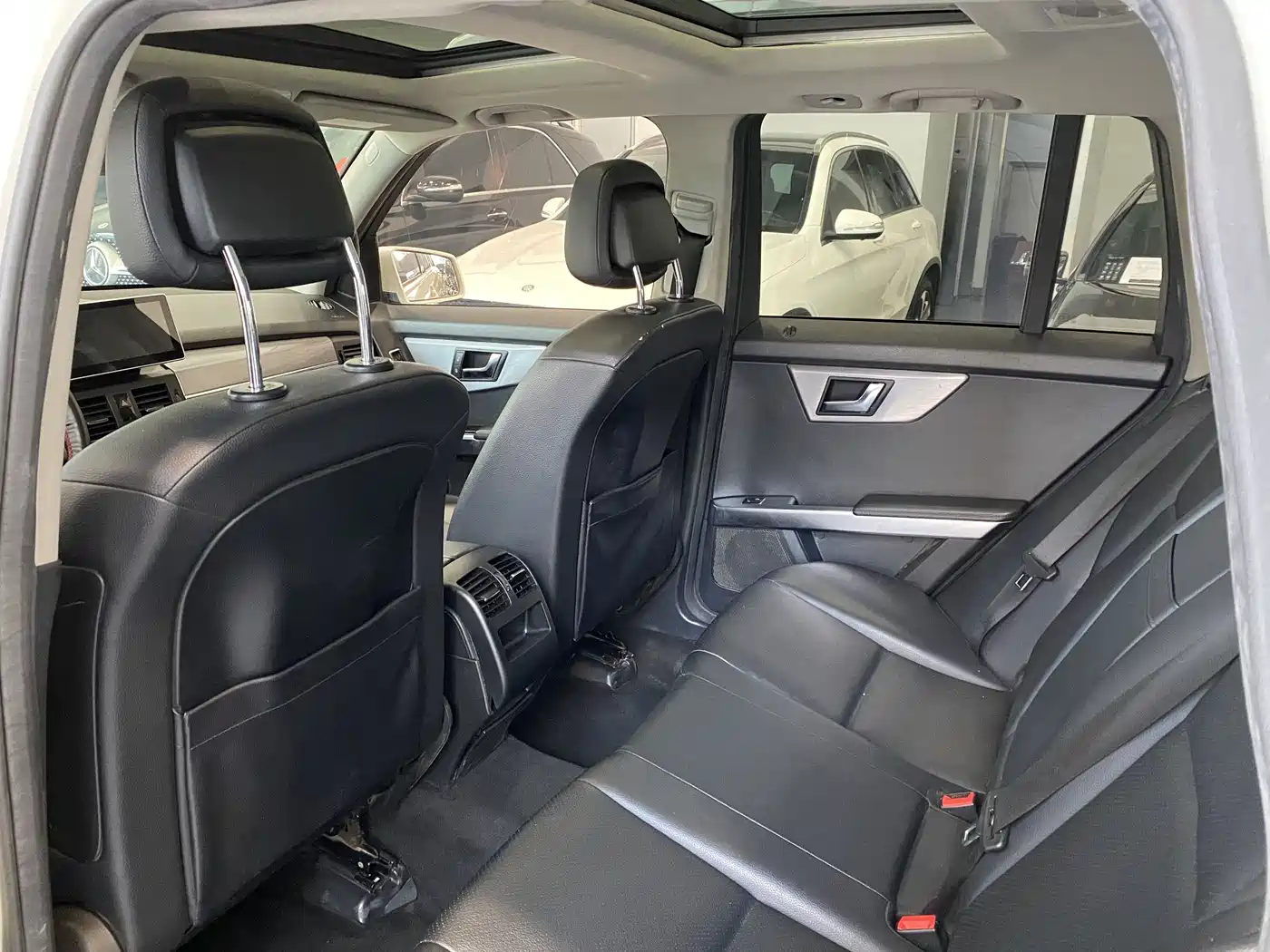 Mercedes-Benz GLK-Class 2012 GLK 300 4MATIC Dynamic фото 10