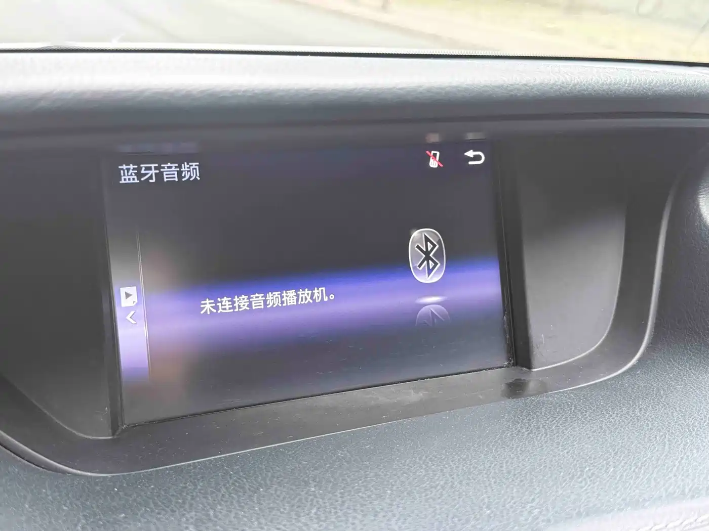 Lexus ES 2017 200 30th Anniversary Edition фото 13