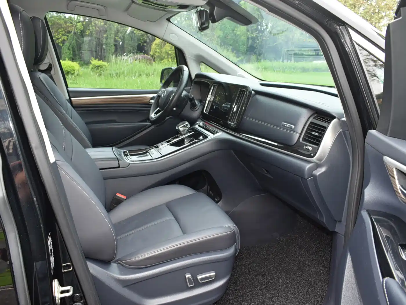 GAC Trumpchi Trumpchi M8 2023 Master Series 390T Ultimate Edition фото 13