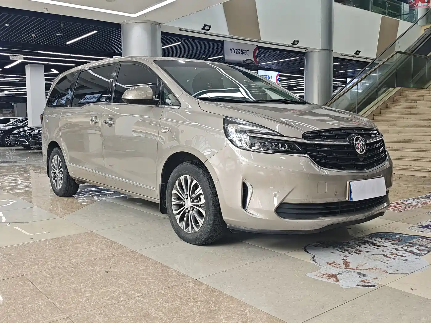 BUICK GL8