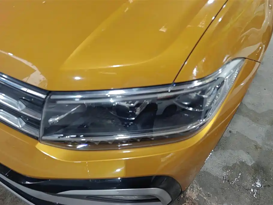 Volkswagen T-Cross 2019 1.5L Automatic Comfort Edition фото 5