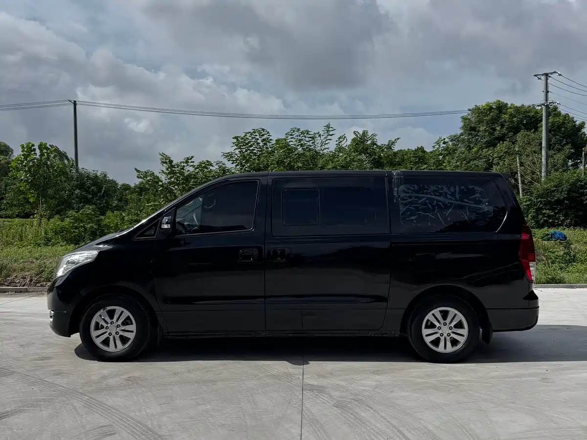 Dongfeng Fengxing Fengxing CM7 2018 2018 Classic 2.0T Manual Luxury