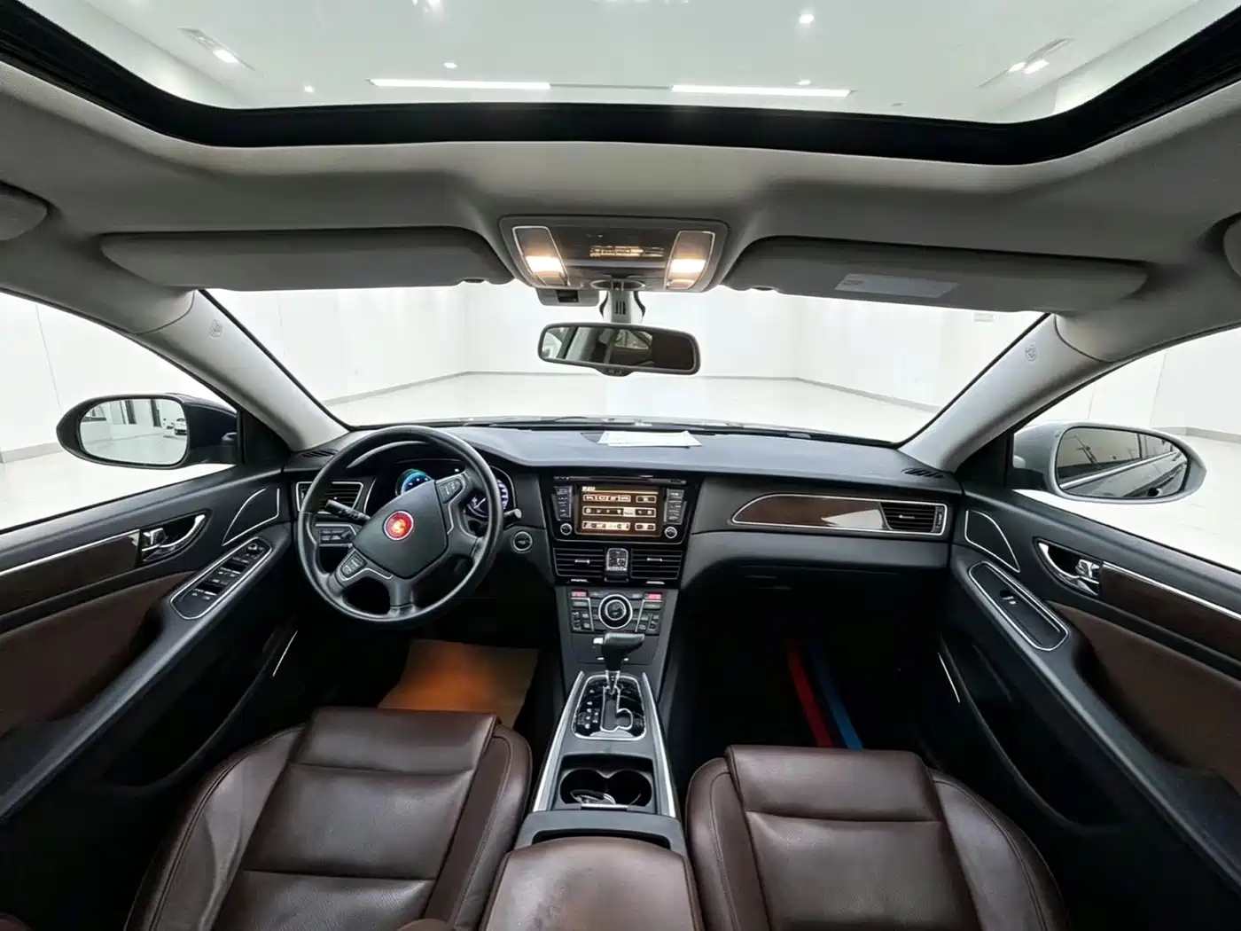 Hongqi H7 2017 2015 2.0T Luxury