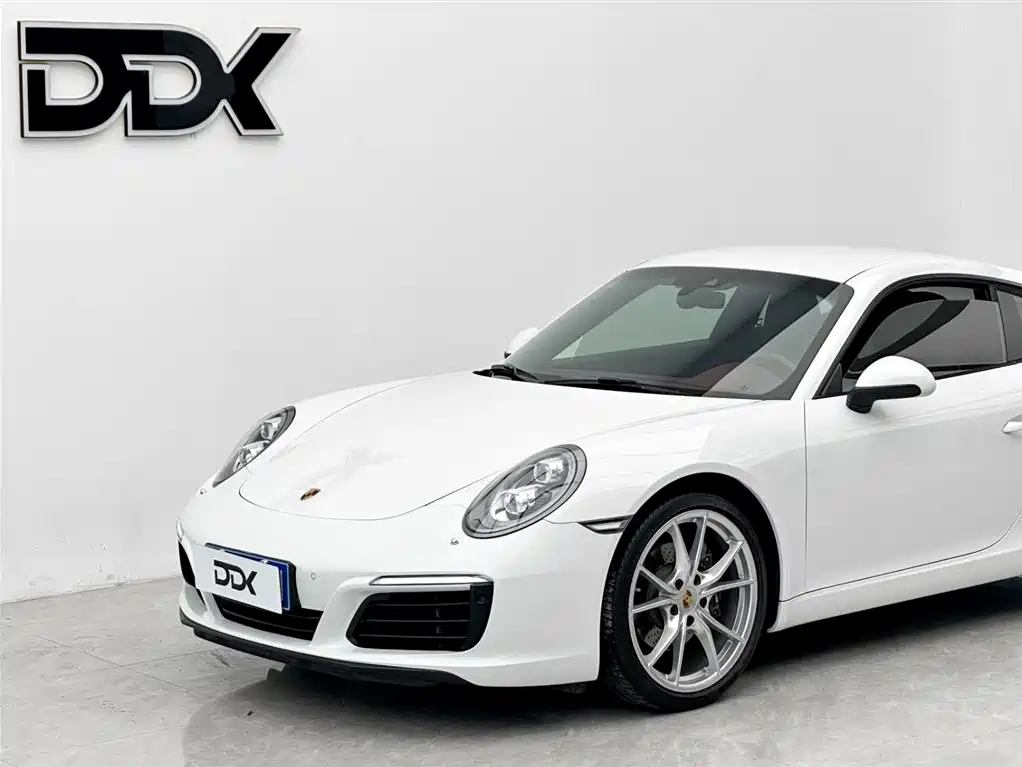Porsche 911 2016 Carrera 3.0T фото 3