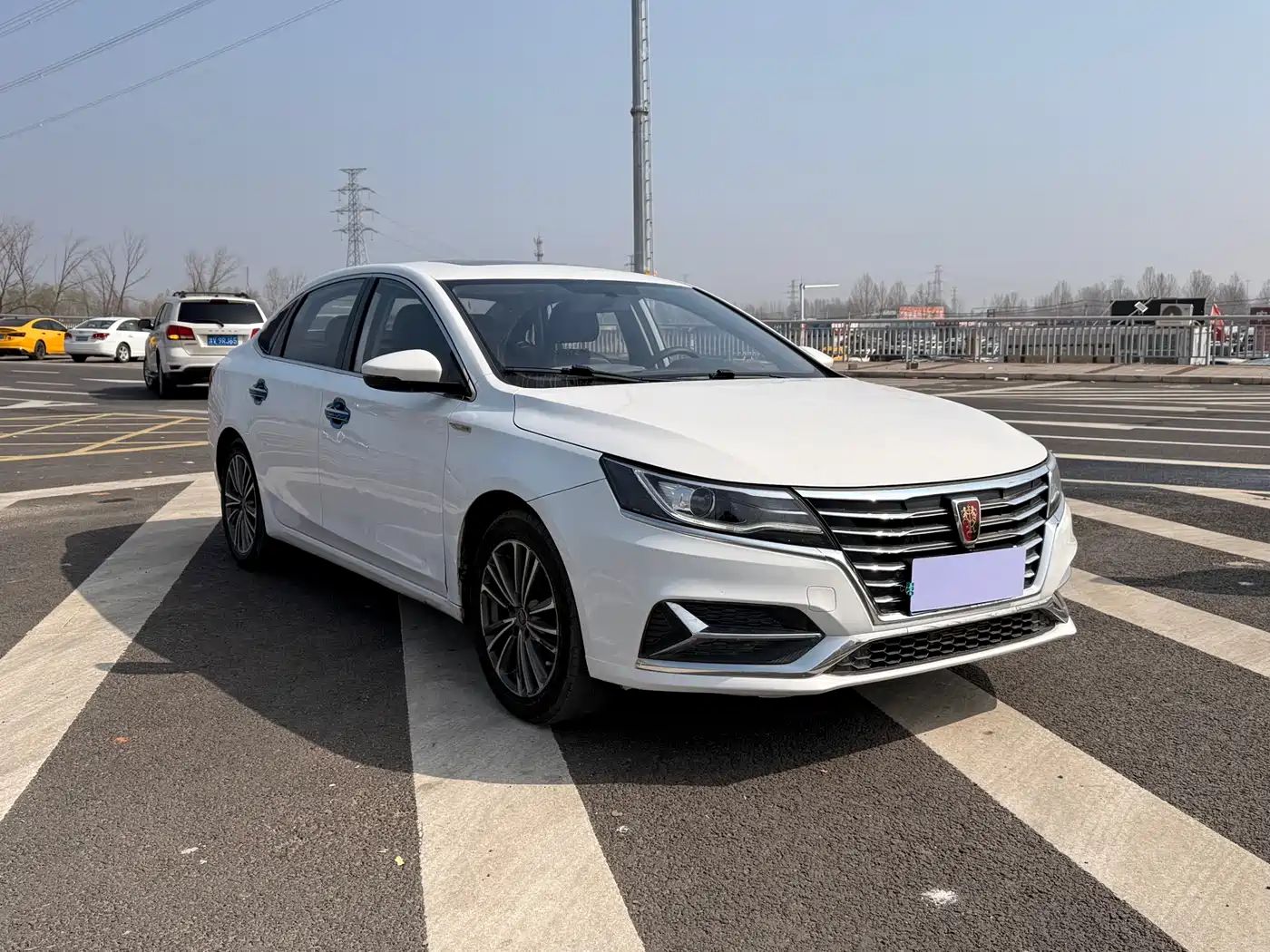 ROEWE I6
