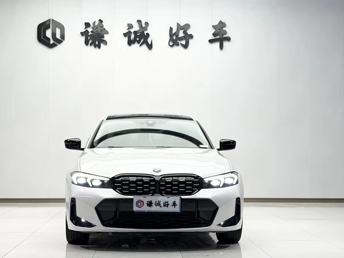 BMW 3 Series 2023 325Li M Sport Black Night Package фото 2