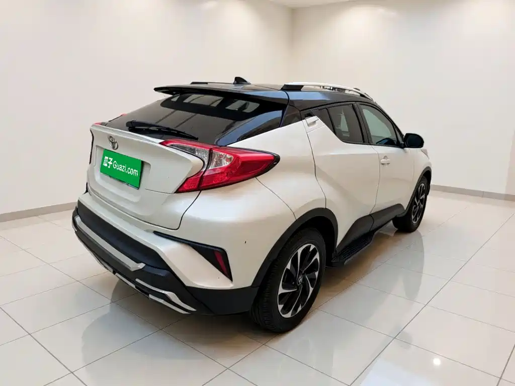 Toyota IZOA 2019 2018 2.0L Yichi Edition China V