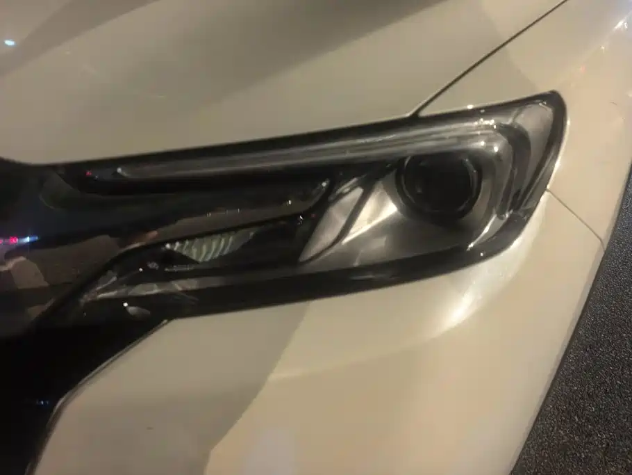 DS 6 2015 2014 1.6T Luxury Edition THP200