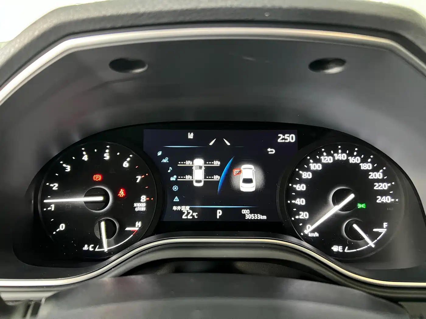 Toyota Avalon 2023 2.0L Luxury Edition фото 13