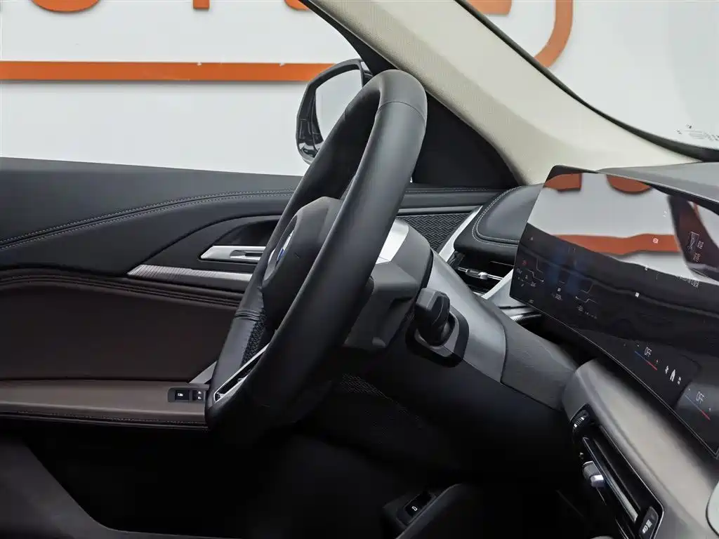 BMW X1 2023 sDrive25Li M Sport Package фото 22