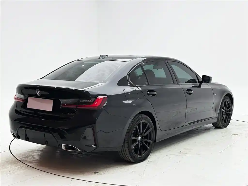 BMW 3 Series 2023 320Li M Sport Package фото 6