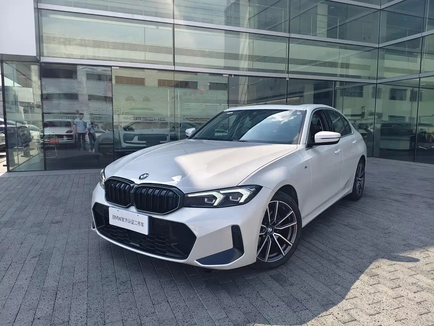 BMW 3-SERIES
