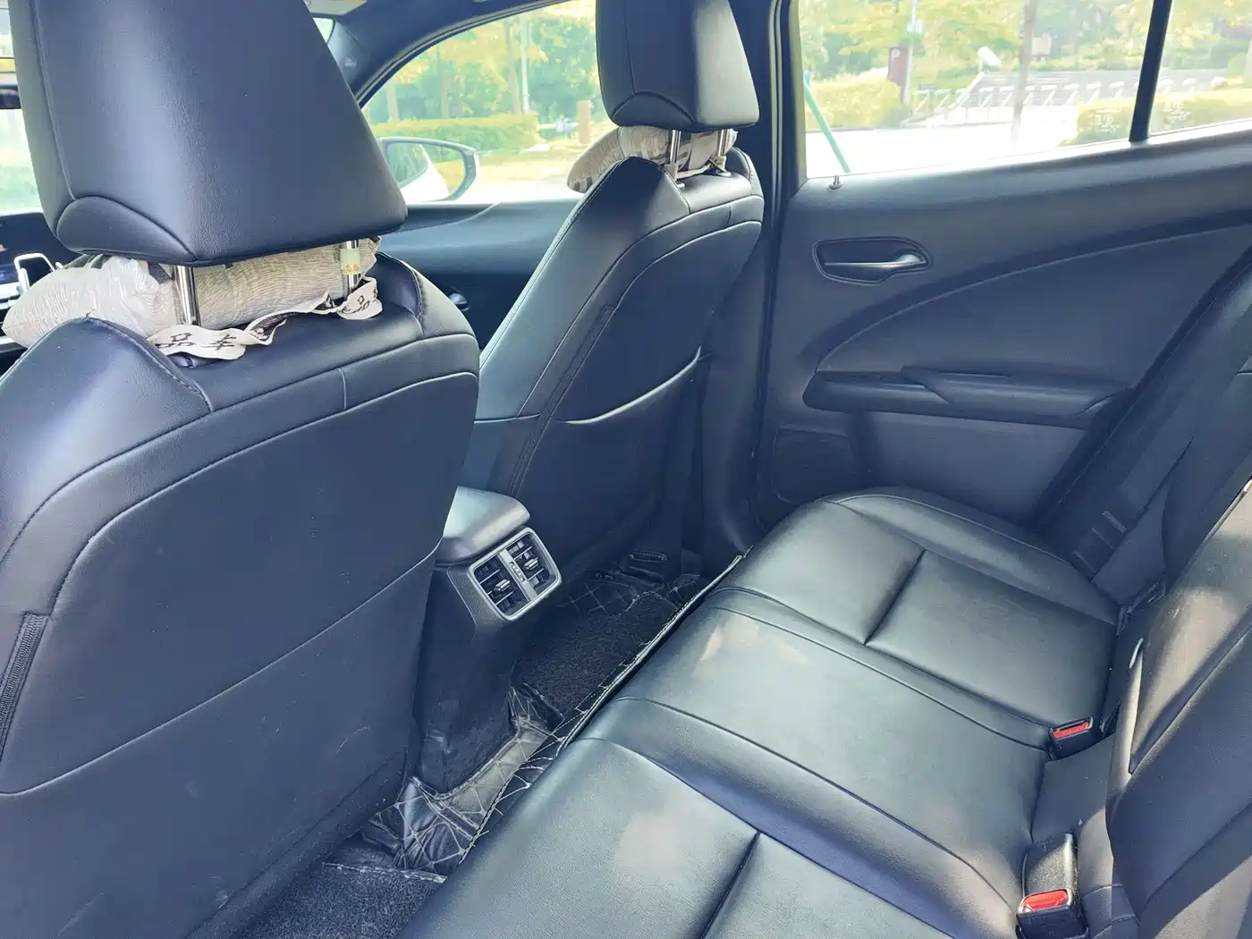 Lexus UX 2019 2019 260h Explorer Cool Edition (China V)