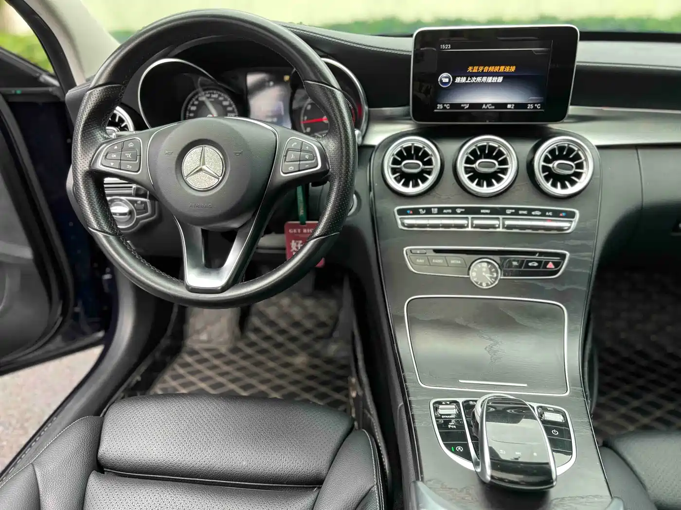 Mercedes-Benz C-Class 2017 Facelift C 200 L Sport Edition фото 26