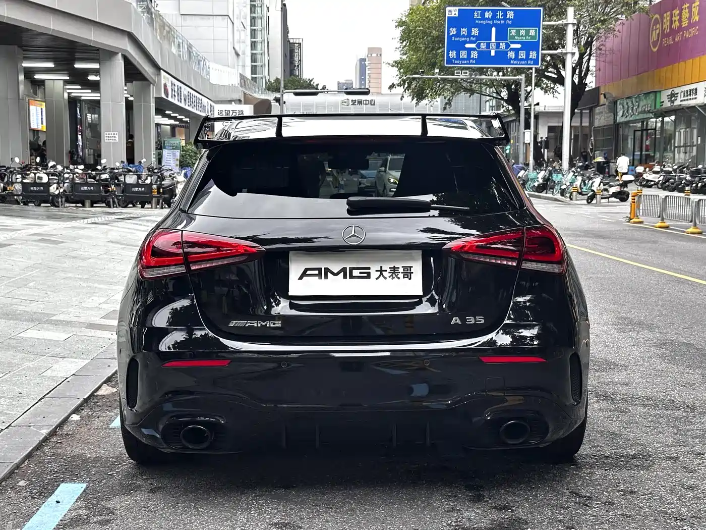 Mercedes-Benz A-Class AMG (Import) 2023 AMG A 35 4MATIC фото 15