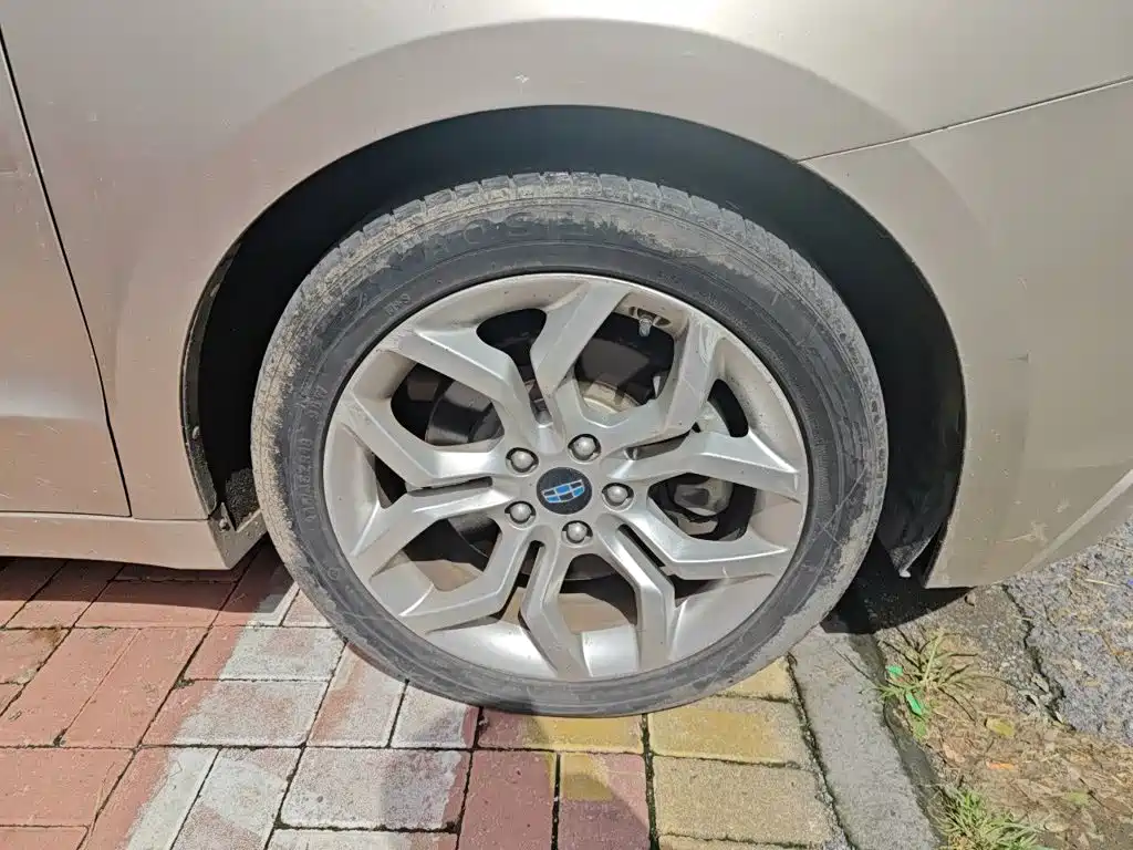 Geely Borui 2015 2015 1.8T Premium