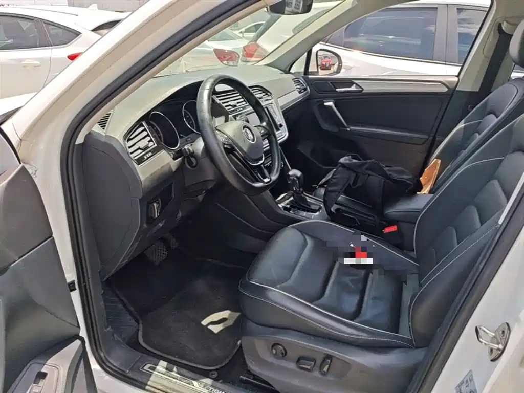 Volkswagen Tiguan L 2018 Facelift 330TSI Automatic 2WD Flagship Edition фото 15