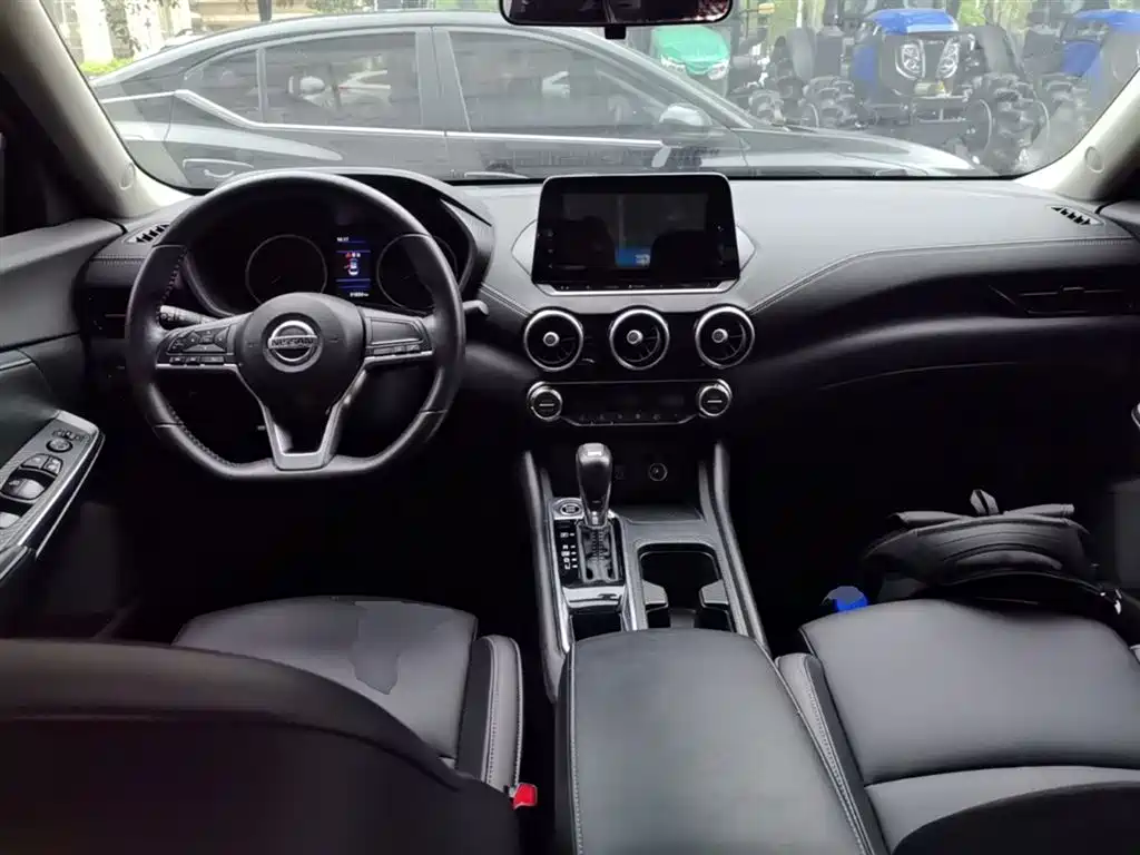 Nissan SYLPHY, миниатюра 10