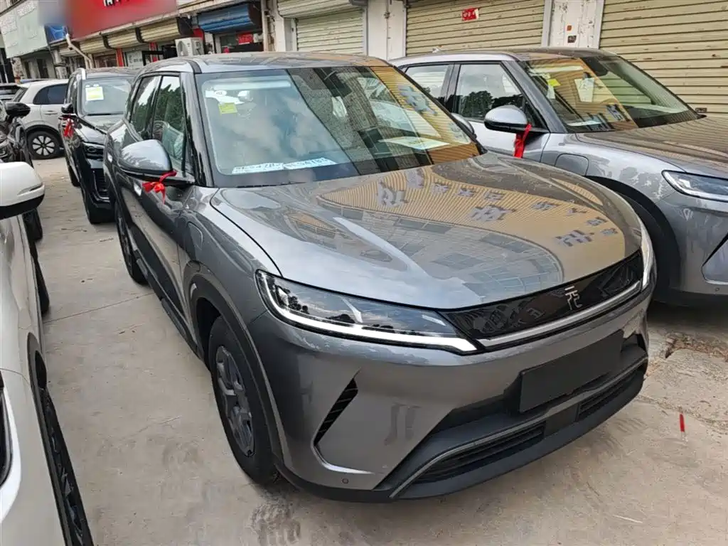 BYD Yuan UP 2025 Model 301KM Navigator фото 4