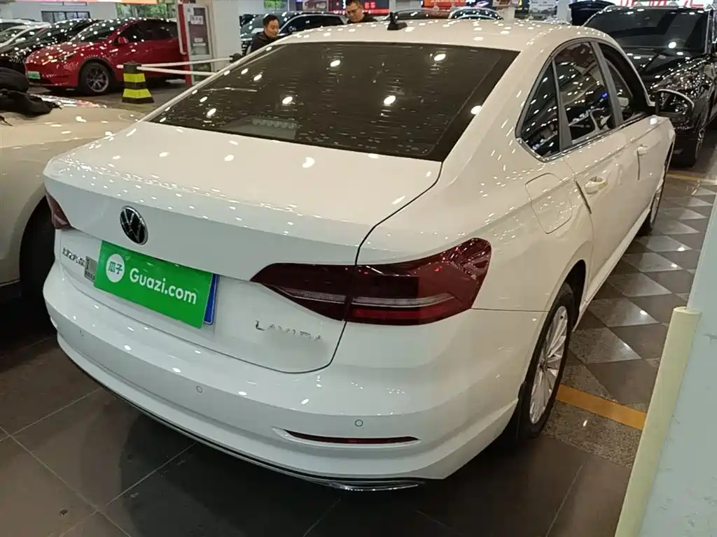 Volkswagen Lavida 2021 280TSI DSG Comfort Edition фото 7
