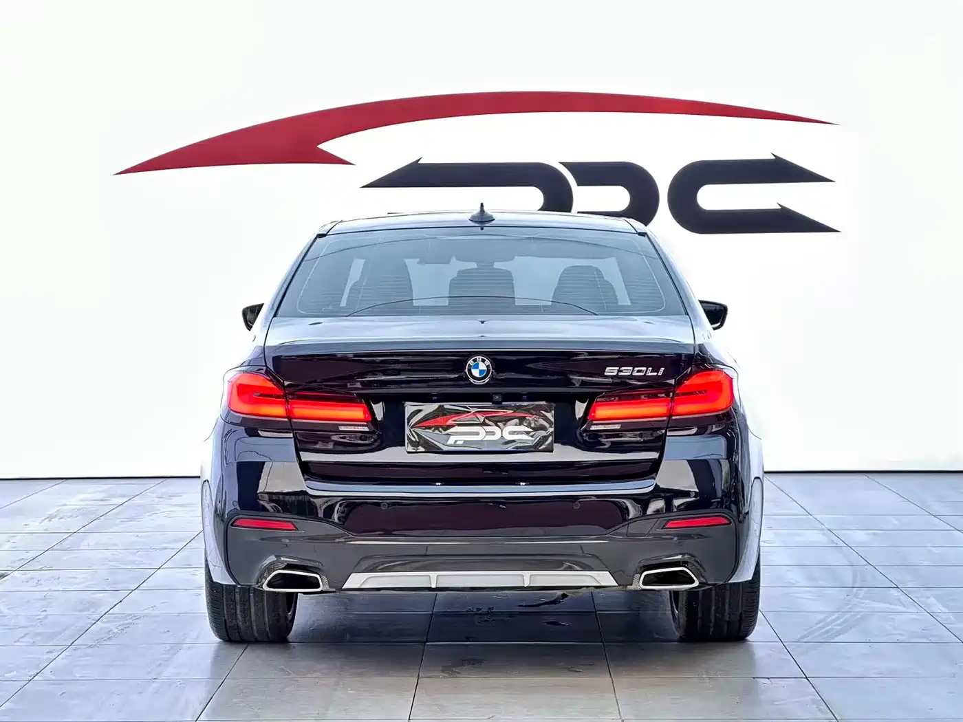 BMW 5 Series 2023 530Li Leading M Sport Package фото 18