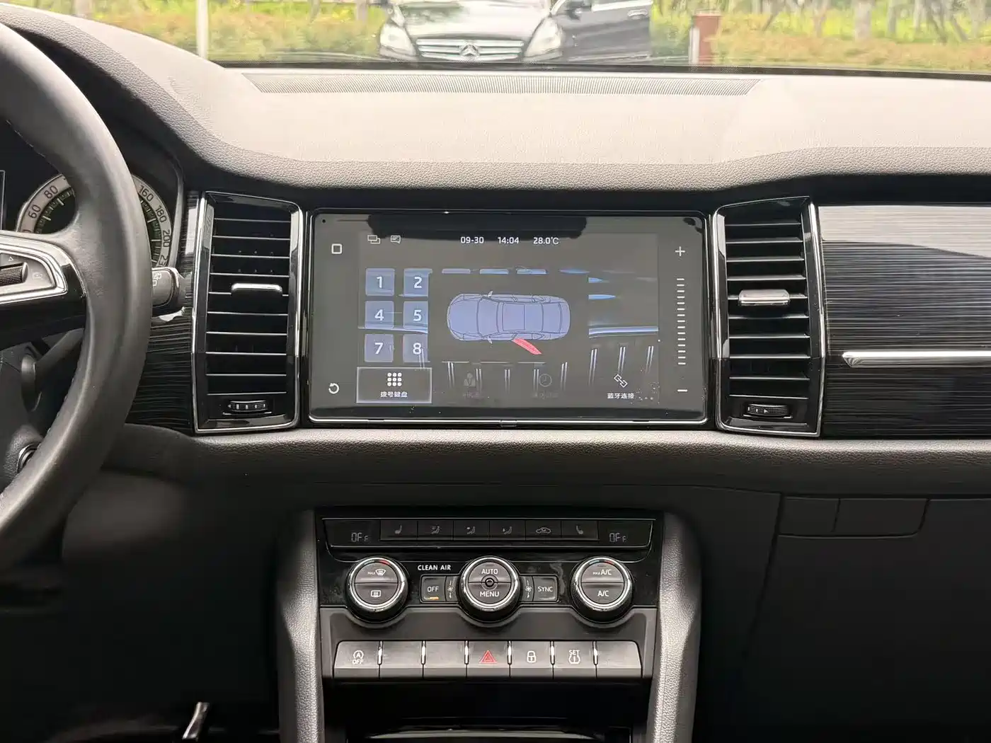 Škoda Kodiaq 2018 Facelift TSI330 5-seat 2WD Premium Luxury Edition фото 22