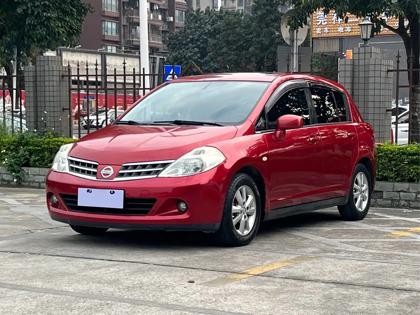 Nissan Tiida 2010 2008 1.6L Automatic Smart