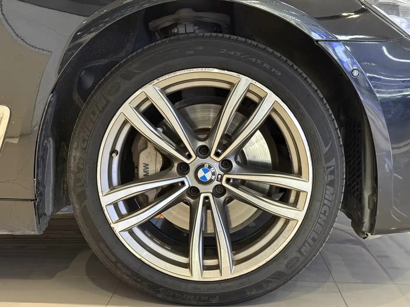 BMW 7 Series 2018 730Li Premium Type M Sport Package фото 17