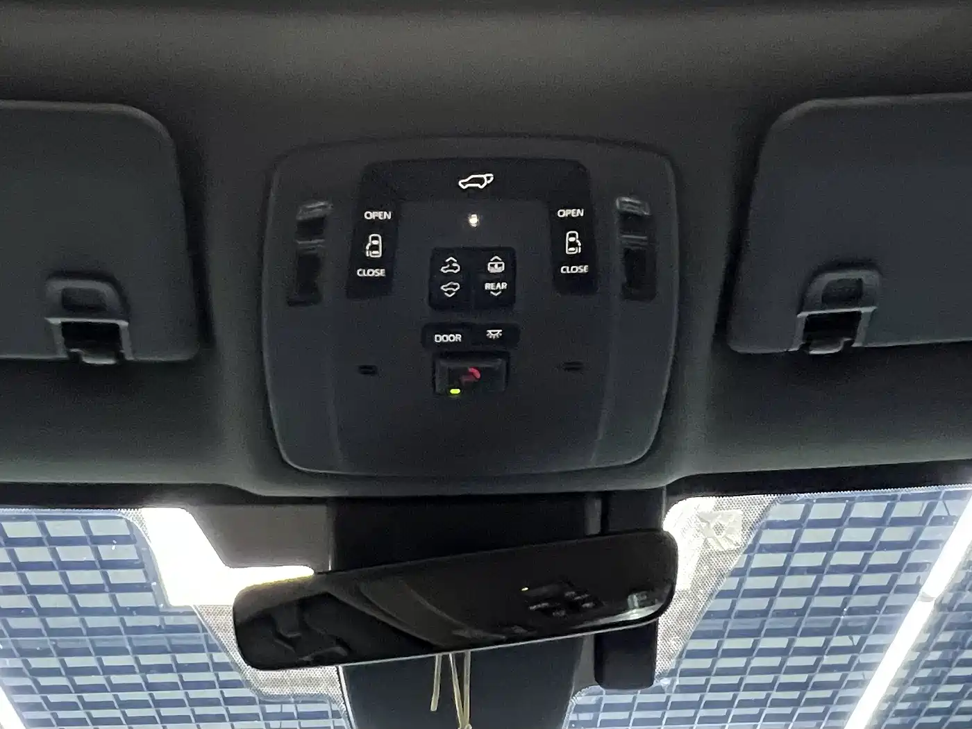 Toyota Granvia 2023 2023 2.5L Hybrid VIP Edition