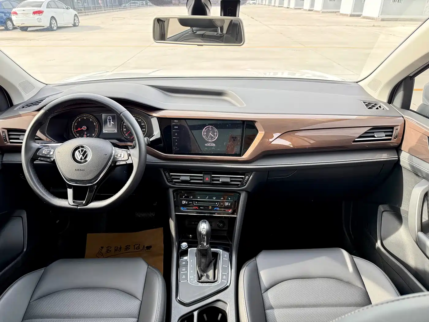 Volkswagen Tharu 2021 Model 280TSI 2WD Luxury Edition фото 25