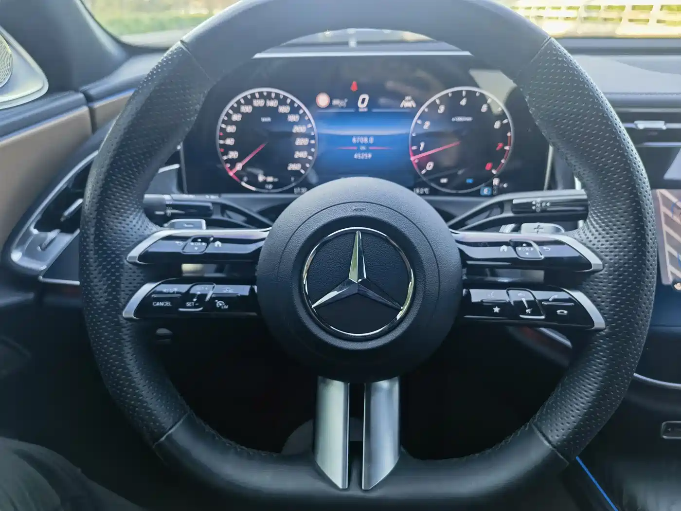 Mercedes-Benz E-Class 2024 Facelift E 300 L Fashion Sport фото 16