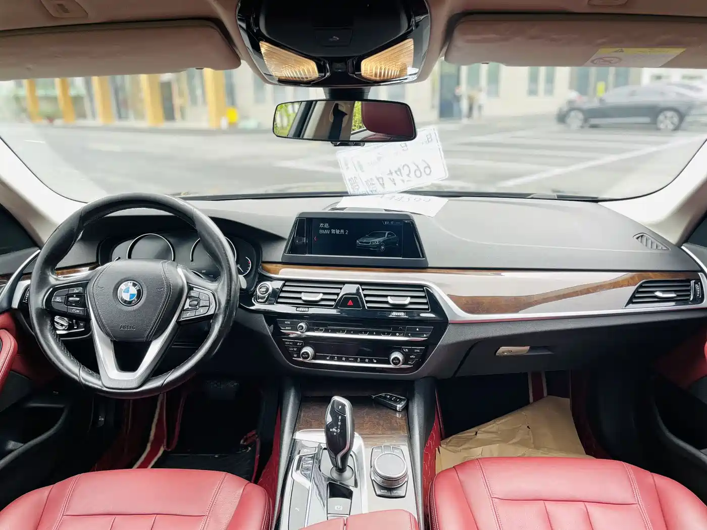 BMW 5 Series 2018 528Li Launch Special Edition фото 6